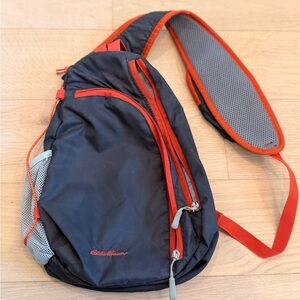 Eddie Bauer Ripstop Sling Pack Sling Crossbody Bag  Hiking Biking Walking Travel